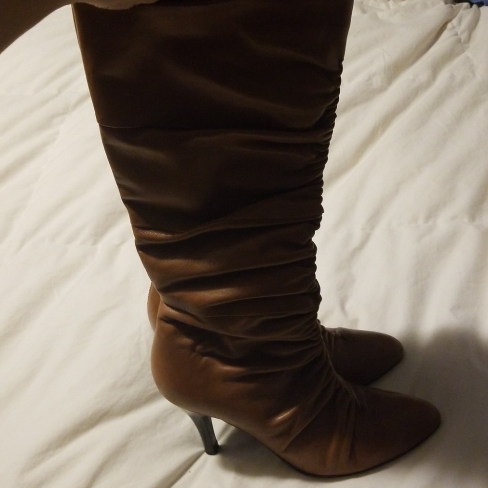 Good condition Diba Tan leather heeled boots MAKE OFFER!